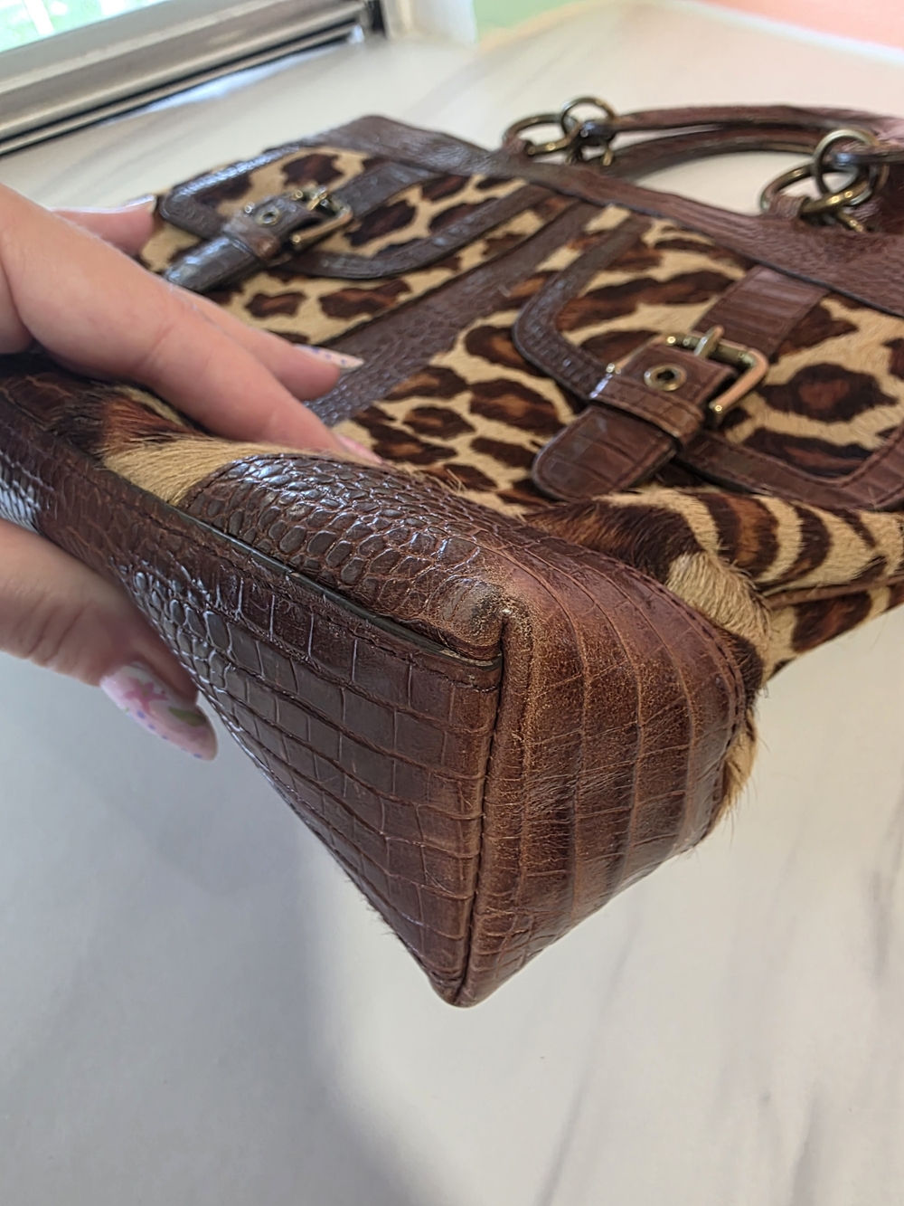Isabella Fiore Brown Leopard Cowhide Fur Top-Handle Tote Luxury Animal Print Bag - Picture 6 of 16